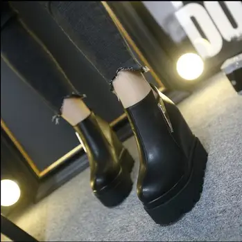 12CM ultra high heel wedge heel boots Korean version of the increased sponge cake women's boots
12CM ultra high heel wedge heel boots Korean version of the increased sponge cake women's boots