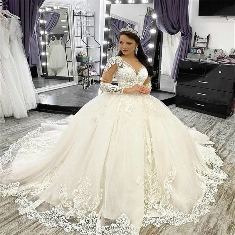 cinderella-lace-long-sleeve-wedding-dresses (1)_副本