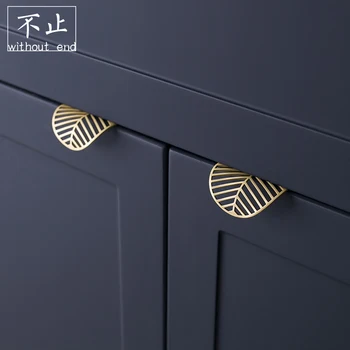 Original Design Brass Invisible Cabinet Handle Leaves Wardrobe Furniture Drawer Pure Copper Golden Small Handle
Original Design Brass Invisible Cabinet Handle Leaves Wardrobe Furniture Drawer Pure Copper Golden Small Handle