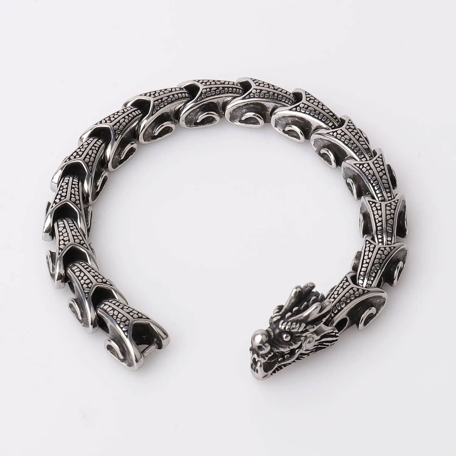 

Retro Personality Men's Domineering Stainless Steel Dragon Bracelet Cool Punk Dragon Head Dragon Pattern Titanium Steel Bracelet