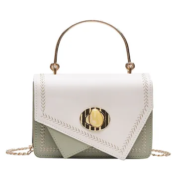 Fashion Women's Small Square Bag Contrast Color Buckle Chain Shoulder Messenger Bag Luxury Girls Handbag Designer Wild Bag 1223
Fashion Women's Small Square Bag Contrast Color Buckle Chain Shoulder Messenger Bag Luxury Girls Handbag Designer Wild Bag 1223