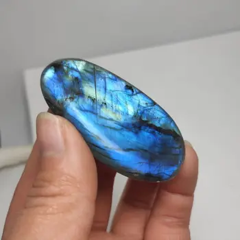 50-60g Natural Rainbow Labradorite Palm Stone Gemstone Irregular Smooth Polished Pebble Healing Stone Home Decoration 
50-60g Natural Rainbow Labradorite Palm Stone Gemstone Irregular Smooth Polished Pebble Healing Stone Home Decoration
