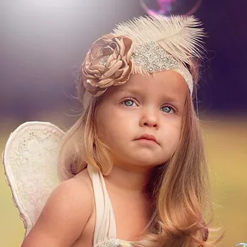 Children's Girl Big Flower Diamond Pearl White Feather Indian Headband Headband для младенцев
Children's Girl Big Flower Diamond Pearl White Feather Indian Headband Headband для младенцев