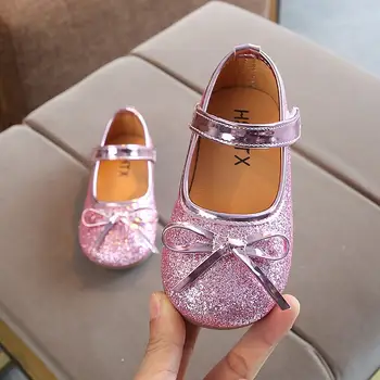 Fashion Baby Girls Shoes Ballet Flat Shoes Casual Glitter Wedding Party Princess Dress Shoes for Girls 2020 New Hot
Fashion Baby Girls Shoes Ballet Flat Shoes Casual Glitter Wedding Party Princess Dress Shoes for Girls 2020 New Hot