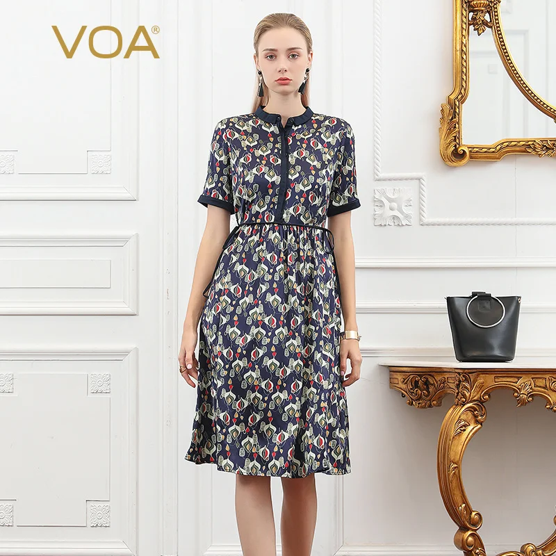 VOA Silk Stand Collar Short Sleeve Silk Open Cardigan High Waist Banding Lace Up Elastic Waist 3D Print Knee Dress ZA1869
VOA Silk Stand Collar Short Sleeve Silk Open Cardigan High Waist Banding Lace Up Elastic Waist 3D Print Knee Dress ZA1869