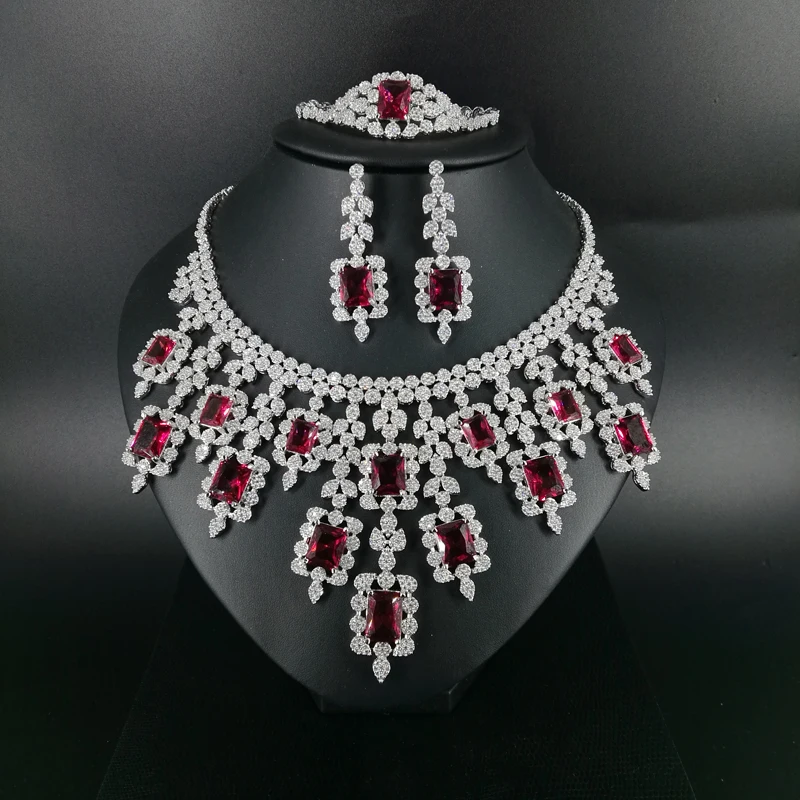 2019 new fashion vintage luxury red square CZ zircon necklace earring bracelet ring wedding bride Banquet dressing jewelry set
2019 new fashion vintage luxury red square CZ zircon necklace earring bracelet ring wedding bride Banquet dressing jewelry set