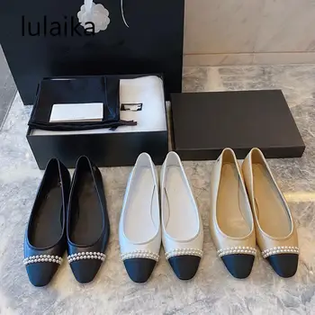 Classic Design Pearl Women Flats Shoes Low Heel Ballet Shallow Buckle Brand Shoes Slip On Loafers Size 35-40 
Classic Design Pearl Women Flats Shoes Low Heel Ballet Shallow Buckle Brand Shoes Slip On Loafers Size 35-40