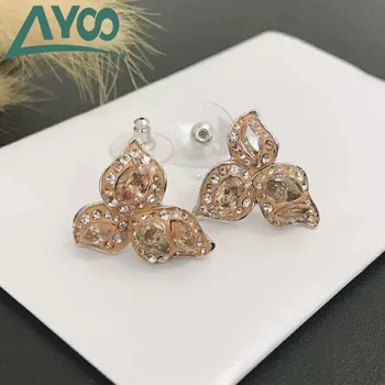 AYOO high quality swa, fashion jewelry glamour camellia women earrings for women
AYOO high quality swa, fashion jewelry glamour camellia women earrings for women