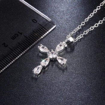 

Huitan Classic Cross High Quality Cubic Zirconia Pendent Necklace for Women Wedding Bijouterie Gorgeous Female Stylish Jewelry