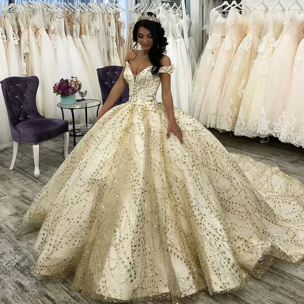 

Luxury Champagne Gold Ball Gown Quinceanera Dress 2024 Sparkly V Neck Backless Sweet 16 Dress Pageant Gowns Vestido De 15 Anos