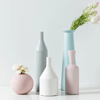 Nordic Style Ceramic Artware Colorful Fresh Vases Modern Simple Tea Table Desktop Home Decorative Morandi Vase VC
Nordic Style Ceramic Artware Colorful Fresh Vases Modern Simple Tea Table Desktop Home Decorative Morandi Vase VC