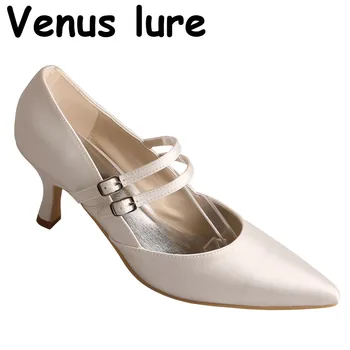 23 Colors Mary Jane Factory Store Ivory Shoes Bridal Medium Heel Size 7
23 Colors Mary Jane Factory Store Ivory Shoes Bridal Medium Heel Size 7