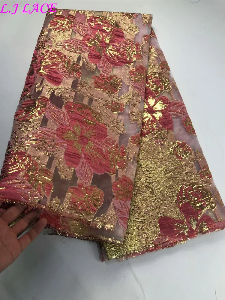 2020 NEW DESIGN COTTON MATERIAL 5 YARDS ORGANZA LACE TISSUE BROCADE LACE SOFT PARTY DRESS LACE FABRICS FREE SHIPPING LACES
2020 NEW DESIGN COTTON MATERIAL 5 YARDS ORGANZA LACE TISSUE BROCADE LACE SOFT PARTY DRESS LACE FABRICS FREE SHIPPING LACES
