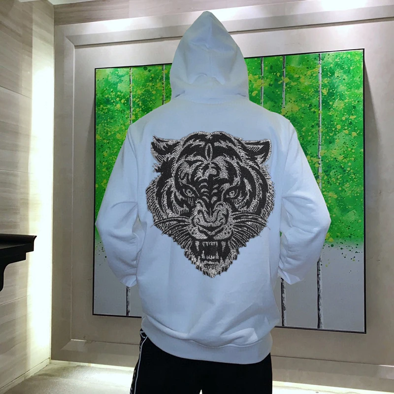 

The New Men's Hoodie Rock Designer Trends Tiger Head Rhinestone Pullover Male High Elastic Super Fabric Hoody Brand