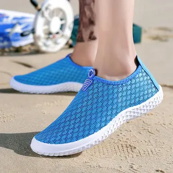 Hot Sale Light Running Shoes Comfortable Casual Breathable Outdoor Walking Shoes 
Hot Sale Light Running Shoes Comfortable Casual Breathable Outdoor Walking Shoes