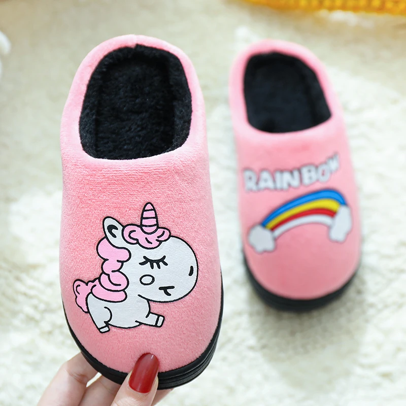 Winter Kids Slippers For Girls Unicorn Boy Cartoon Panda/dinosaur/puppy Cotton Home Shoes Warm Plush Indoor Children Floor Shoes
Winter Kids Slippers For Girls Unicorn Boy Cartoon Panda/dinosaur/puppy Cotton Home Shoes Warm Plush Indoor Children Floor Shoes