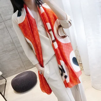 Silk Scarf Women 's Summer Seaside Beach Sunscreen Shawls Scarfs Thin luxury high quality large size pashmina wraps
Silk Scarf Women 's Summer Seaside Beach Sunscreen Shawls Scarfs Thin luxury high quality large size pashmina wraps