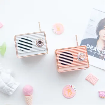 Bluetooth Speaker Vintage Mini Cute Bluetooth Speaker Nostalgic Heavy Bass 3D Stereo Surround HiFi Sound Effects
Bluetooth Speaker Vintage Mini Cute Bluetooth Speaker Nostalgic Heavy Bass 3D Stereo Surround HiFi Sound Effects
