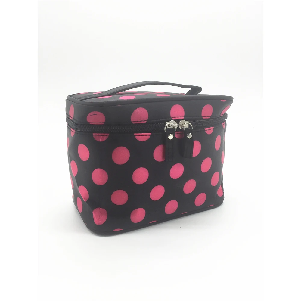 WOMENS COSMETIC ORGANIZER BAG FOR MAKE UP BIG DOTS CLASSIC DESIGN 5 COLORWAY PORTABLE SOFT BOX MIRROR RBAGS
WOMENS COSMETIC ORGANIZER BAG FOR MAKE UP BIG DOTS CLASSIC DESIGN 5 COLORWAY PORTABLE SOFT BOX MIRROR RBAGS