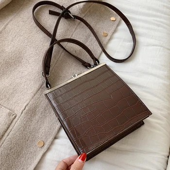 Crocodile Pattern Crossbody Bags for women Chic Buckle Clip Bag Women Totes Simple Pu Solid Color Ladies Shoulder Crossbody Bags
Crocodile Pattern Crossbody Bags for women Chic Buckle Clip Bag Women Totes Simple Pu Solid Color Ladies Shoulder Crossbody Bags