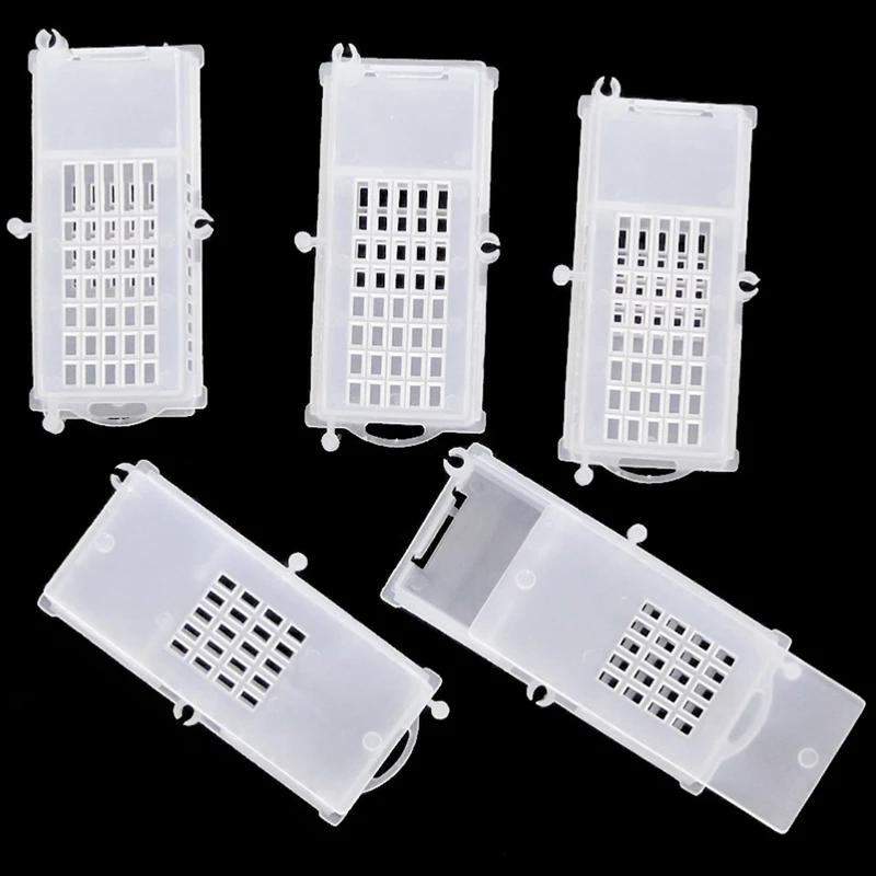 Push-Pull Bee Cage Beehive Plastic King Cage Queen Rearing Prisoner King Cage Escape Box Beekeeping Tools Beekeeping Equipment 5
Push-Pull Bee Cage Beehive Plastic King Cage Queen Rearing Prisoner King Cage Escape Box Beekeeping Tools Beekeeping Equipment 5