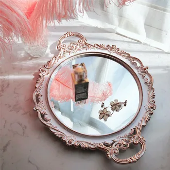 Retro Carved Mirror Tray French Luxury Golden Round Tea Tray Cosmetics Jewelry Set Up Photography Props Modern Home Decoration
Retro Carved Mirror Tray French Luxury Golden Round Tea Tray Cosmetics Jewelry Set Up Photography Props Modern Home Decoration