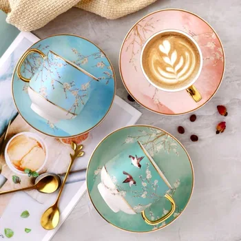 New Chinese Bone China Coffee Cup Saucer With Leaf Spoon Light Luxury Postoral Teacup Set Flower Tea Mug
New Chinese Bone China Coffee Cup Saucer With Leaf Spoon Light Luxury Postoral Teacup Set Flower Tea Mug