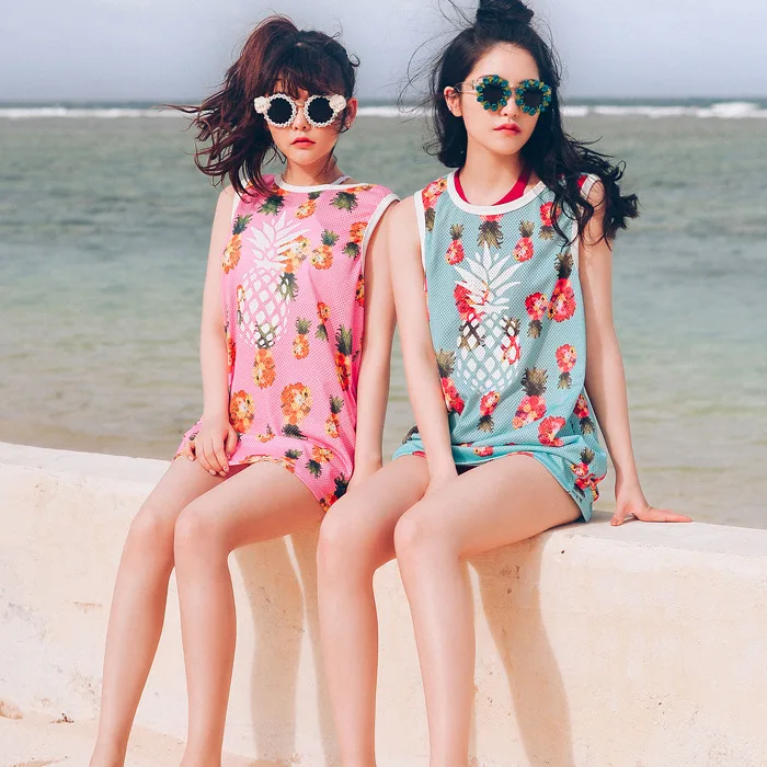 South Korea Sexy Bikini Bathing Suit Women's Three-piece Set Cover-up Hot Springs Small Bust up Belly Covering Slimming Swimming
South Korea Sexy Bikini Bathing Suit Women's Three-piece Set Cover-up Hot Springs Small Bust up Belly Covering Slimming Swimming