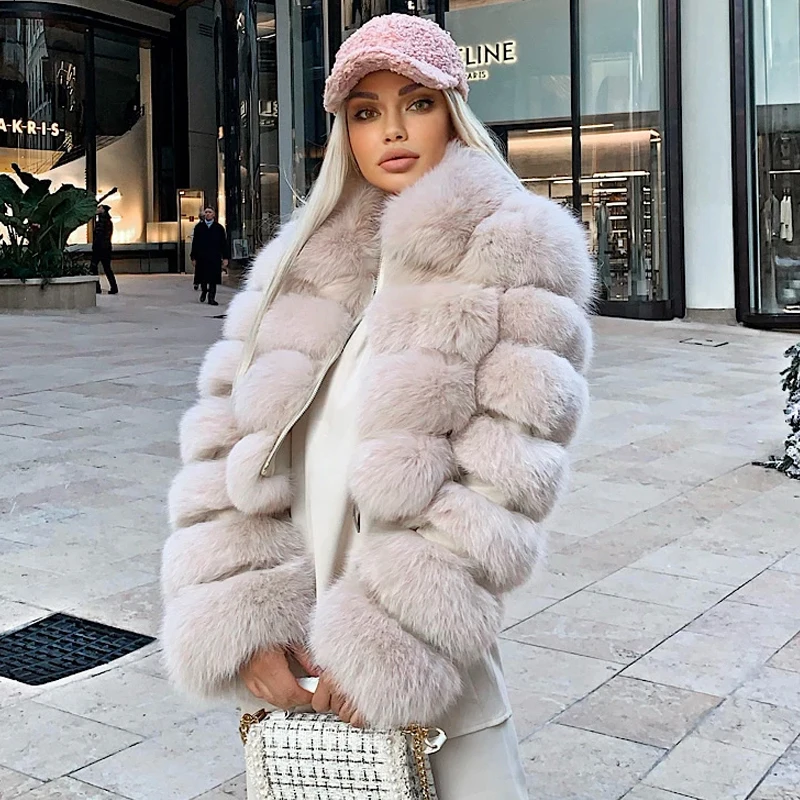 TOPFUR Short Real Fox Fur Coats Natural Whole Skin Genuine Fox Fur Jackets With Fur Collar Overcoats Women's Coat 2020
TOPFUR Short Real Fox Fur Coats Natural Whole Skin Genuine Fox Fur Jackets With Fur Collar Overcoats Women's Coat 2020