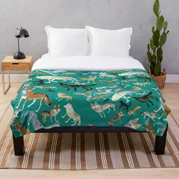 Wolves of the World Green pattern Blanket Wool Flannel Plush Blanket Bedspread For office Sherpa Blanket Couch Quilt Cover Trave
Wolves of the World Green pattern Blanket Wool Flannel Plush Blanket Bedspread For office Sherpa Blanket Couch Quilt Cover Trave