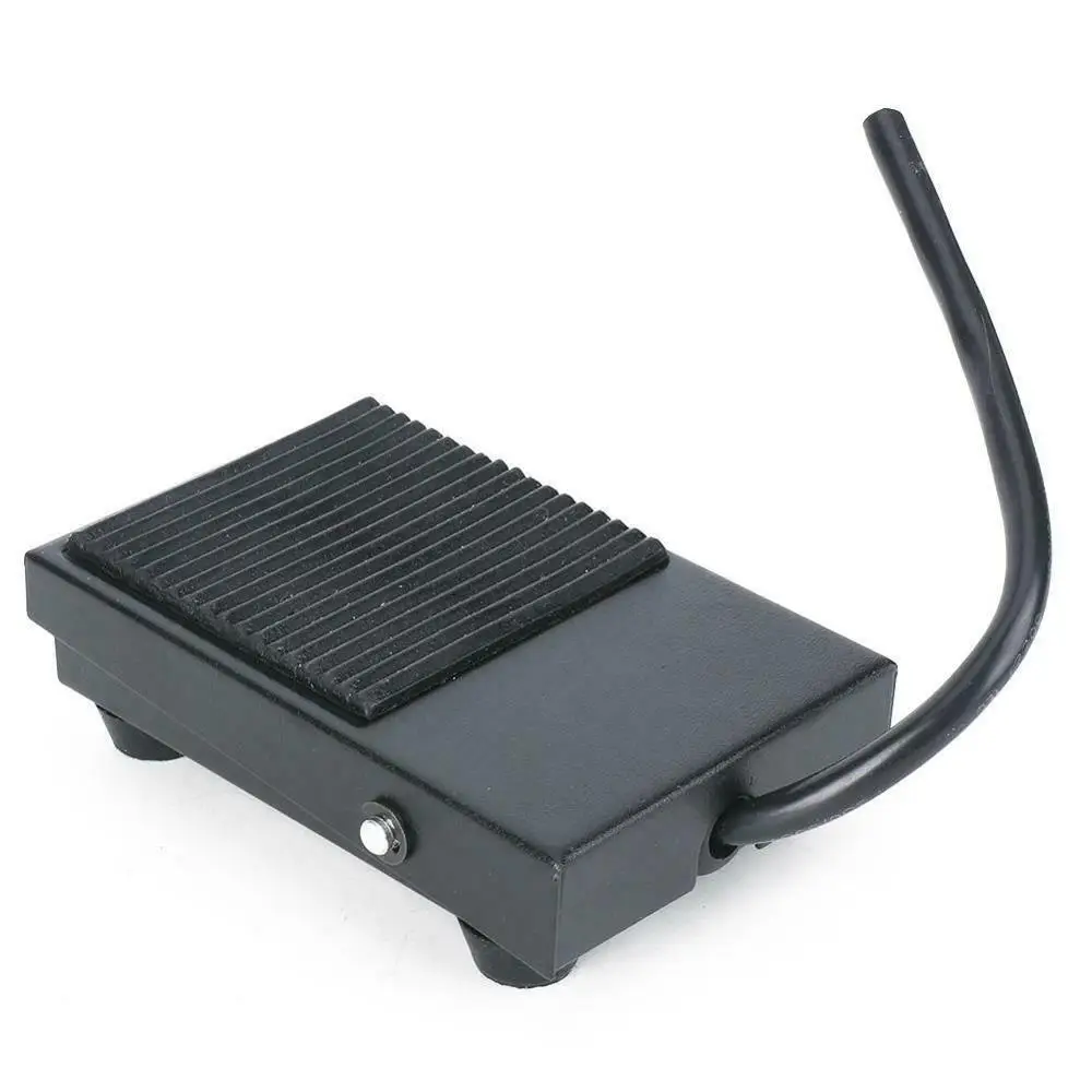 1pcs TFS-1 unit foot switch controller SPDT 1 pedal switch with automatic reset line 2M and 16cm Two wire gauges
1pcs TFS-1 unit foot switch controller SPDT 1 pedal switch with automatic reset line 2M and 16cm Two wire gauges