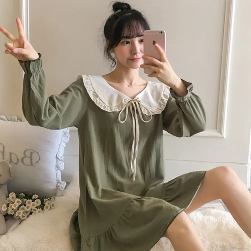 Tatting Pure Cotton Nightgown Women's Spring And Autumn Long Sleeve Princess Style Lace Korean-style Outer Wear Pajamas Cute Swe
Tatting Pure Cotton Nightgown Women's Spring And Autumn Long Sleeve Princess Style Lace Korean-style Outer Wear Pajamas Cute Swe