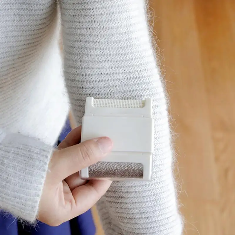 Winter Mini Lint Remover Hair Ball Trimmer Fuzz Pellet Cut Machine Portable Travel Epilator Sweater Clothes Shaver Cleaning Tool
Winter Mini Lint Remover Hair Ball Trimmer Fuzz Pellet Cut Machine Portable Travel Epilator Sweater Clothes Shaver Cleaning Tool