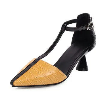 Cone Heel T-Shaped Buckle Heel Covering Pointed Toe Color Block Pumps High Heels Sandals Summer 2020 Women Office Party Shoes
Cone Heel T-Shaped Buckle Heel Covering Pointed Toe Color Block Pumps High Heels Sandals Summer 2020 Women Office Party Shoes