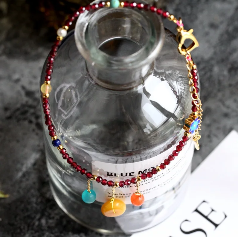 AlbaRita Loulan Silver Jewelry Garnet Honey Wax Female Style Sexy Retro Baroque Pearl Footchain Free Shipping
AlbaRita Loulan Silver Jewelry Garnet Honey Wax Female Style Sexy Retro Baroque Pearl Footchain Free Shipping