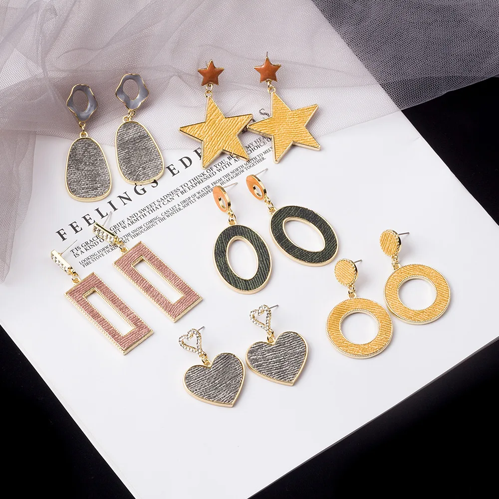 2019 New Korea Handmade Alloy Woven Hearts Stars Round Circle Geometric Large Circle Square Long Drop Earrings For Women Girl
2019 New Korea Handmade Alloy Woven Hearts Stars Round Circle Geometric Large Circle Square Long Drop Earrings For Women Girl