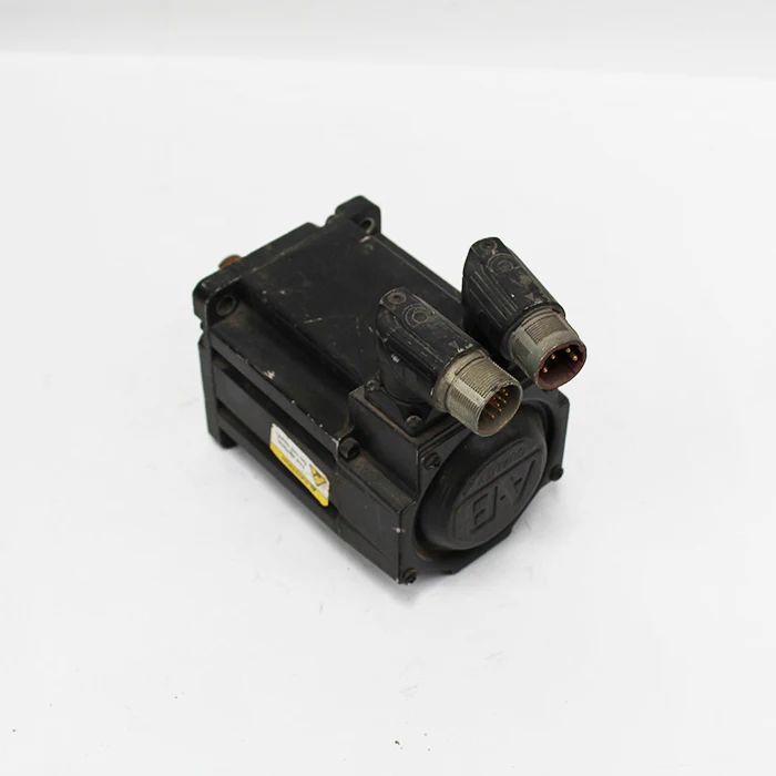 Allen Bradley Servo Motor MPL-B310P-SJ72AA KINETIX MPLB310PSJ72AA Used In Good Condition With Free Shipping | Инструменты