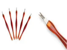 1 Pcs Professionale Pelle Morta Pala Lima per Unghie Unghie Artistiche Strumento Cuticola Trimmer Pelle Morta Rimozione Forcella Casa Salon Manicure Rosso strumenti(China)