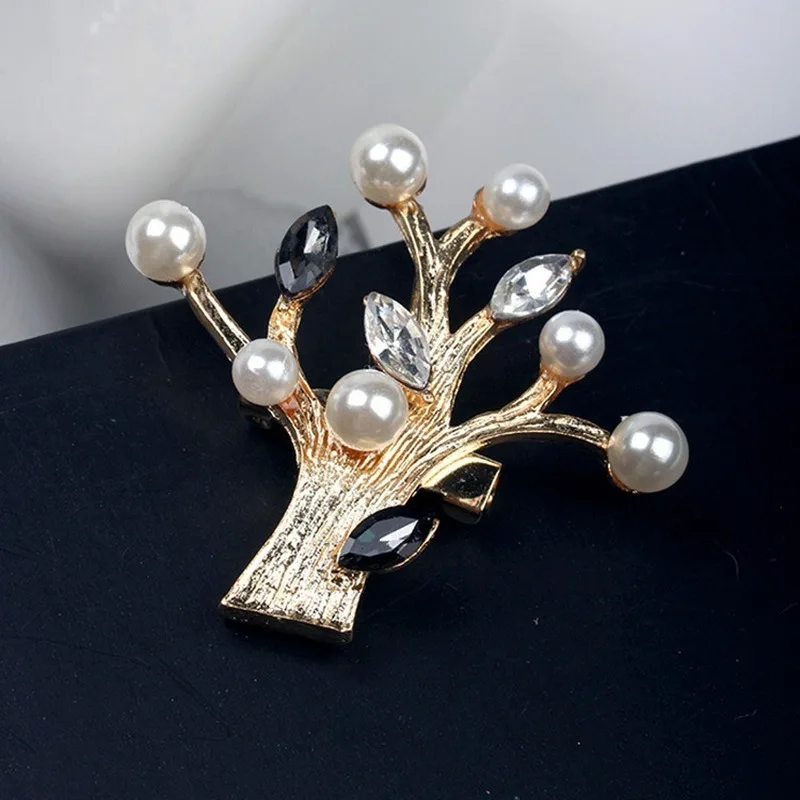 Imitation Pearl Set Life Tree Pin Brooch for Women Gold Color Fashion Charm Female Brooches Statement Crystal Jewelry Accessory
Imitation Pearl Set Life Tree Pin Brooch for Women Gold Color Fashion Charm Female Brooches Statement Crystal Jewelry Accessory