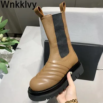 Flat Platform chelsea boots Woman wave genuine Leather Elastic Band short boots Winter comfort simple shoes Ankle botas 2020
Flat Platform chelsea boots Woman wave genuine Leather Elastic Band short boots Winter comfort simple shoes Ankle botas 2020
