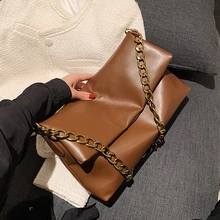 High Capacity Big Designer PU Leather Shoulder Bags for Women 2021 Folds Winter Simple Fashion Lady Envelope Handbags
High Capacity Big Designer PU Leather Shoulder Bags for Women 2021 Folds Winter Simple Fashion Lady Envelope Handbags