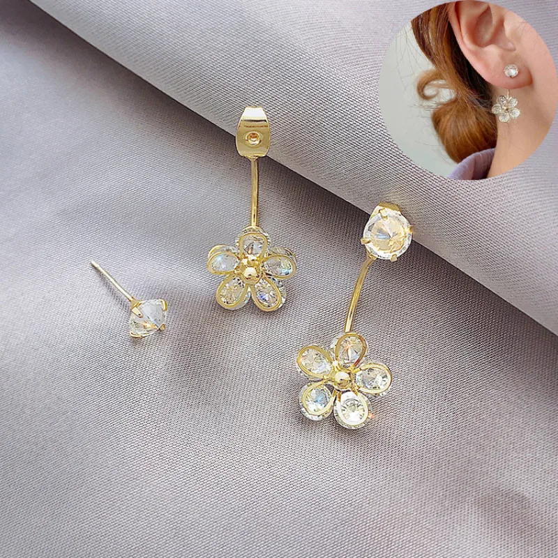 Simple Flower Earrings South Korea's New High-end Earrings Small and Exquisite A Two-wear Multi-function Earrings for Women
Simple Flower Earrings South Korea's New High-end Earrings Small and Exquisite A Two-wear Multi-function Earrings for Women