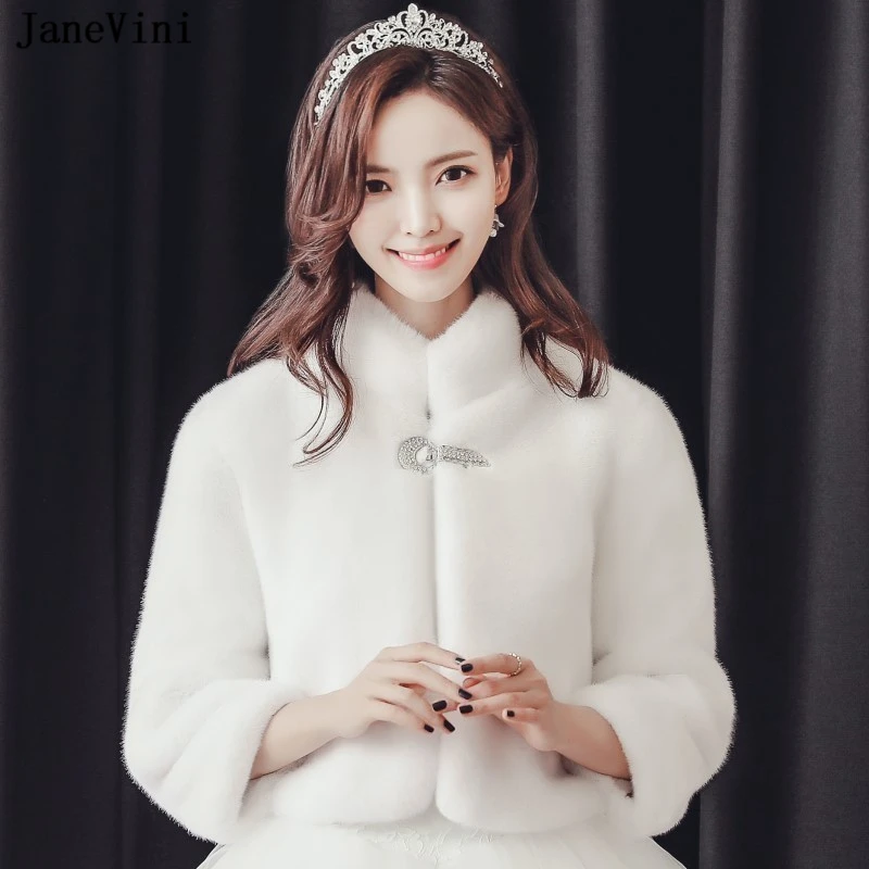 JaneVini Elegant Faux Fur Wrap Shawl Bridal Coat Jacket with Sleeves Winter Women Bolero White Cape Fake Fur Bridesmaids Cloak
JaneVini Elegant Faux Fur Wrap Shawl Bridal Coat Jacket with Sleeves Winter Women Bolero White Cape Fake Fur Bridesmaids Cloak