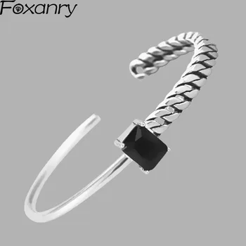 Foxanry 925 Sterling Silver Terndy Cuff Bracelets for Women Creative Elegant Black Stone Lock Chain Hand Jewelry Party Gifts
Foxanry 925 Sterling Silver Terndy Cuff Bracelets for Women Creative Elegant Black Stone Lock Chain Hand Jewelry Party Gifts