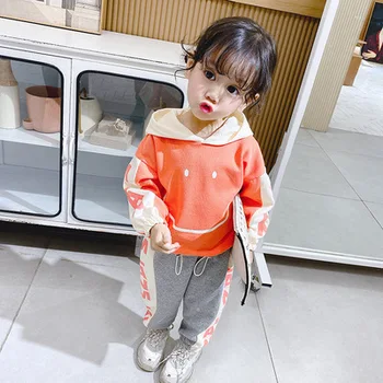 Spring new 3-7 year children cartoon smiley hooded suit two-piece suit breathable cotton girl baby Korean casual fashion suit
Spring new 3-7 year children cartoon smiley hooded suit two-piece suit breathable cotton girl baby Korean casual fashion suit