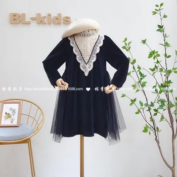 Children's clothing 2020 autumn girl temperament palace style lace stand-up collar V-neck lace stitching dress trend
Children's clothing 2020 autumn girl temperament palace style lace stand-up collar V-neck lace stitching dress trend