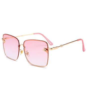 Metal Square Frame Honey Bee Decorative Sun glasses Fashion Street Shot Personalized Progressive Ocean Sunglasses Female Glasses 
Metal Square Frame Honey Bee Decorative Sun glasses Fashion Street Shot Personalized Progressive Ocean Sunglasses Female Glasses