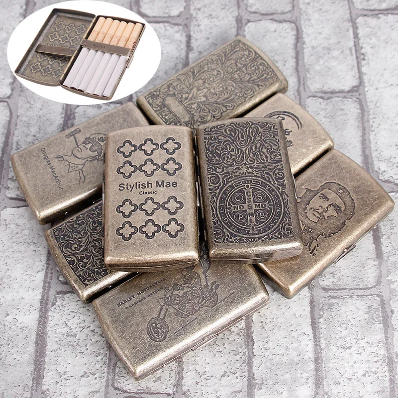 Men's Pocket Cigarette Box Personalized 12 Sticks Vintage Metal Constantine Cigarette Boxes Holders Smoking Cigarette Case
Men's Pocket Cigarette Box Personalized 12 Sticks Vintage Metal Constantine Cigarette Boxes Holders Smoking Cigarette Case