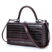 New Design alligator Pattern genuine leather women's shoulder holographic designer tote bag luxury embossed High-quality handbag
New Design alligator Pattern genuine leather women's shoulder holographic designer tote bag luxury embossed High-quality handbag
