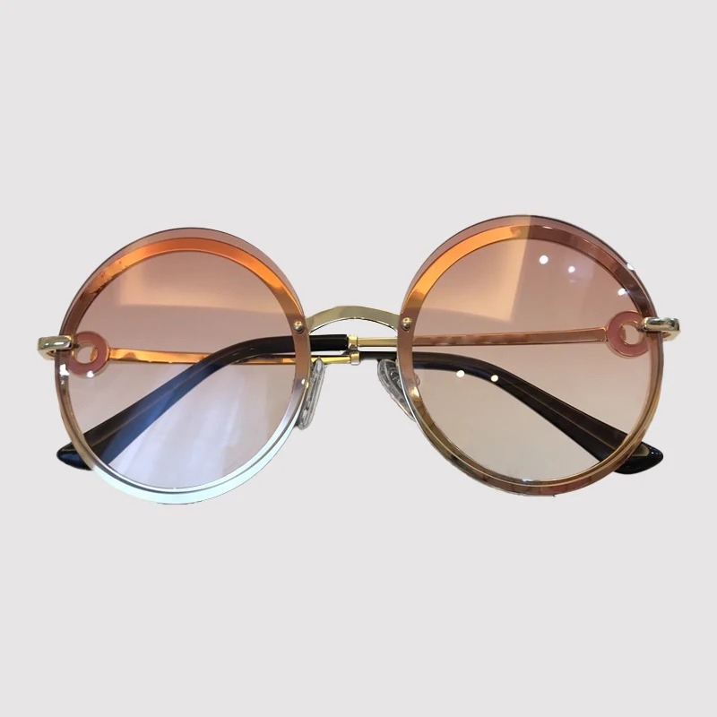 2020 Luxury Alloy Round Sunglasses Women Brand Designer Rimless Sun Glasses Female Glass Goggle Shades Ins Hot
2020 Luxury Alloy Round Sunglasses Women Brand Designer Rimless Sun Glasses Female Glass Goggle Shades Ins Hot